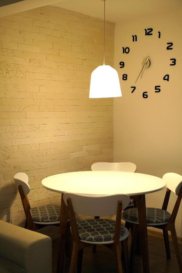 Apartament Naleczow Dom Pod Orzechami Luaran gambar