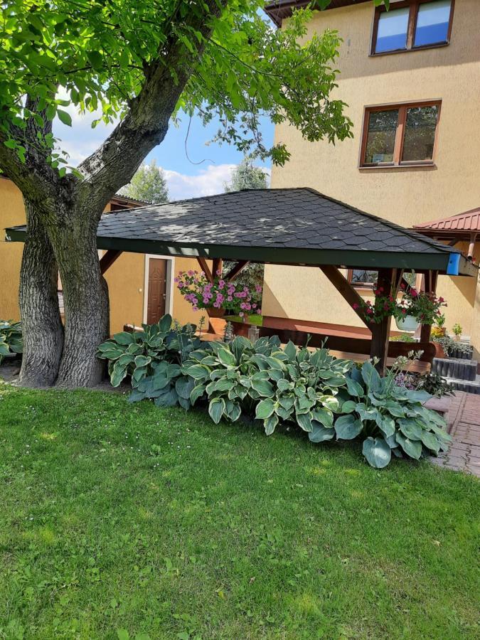 Apartament Naleczow Dom Pod Orzechami Luaran gambar